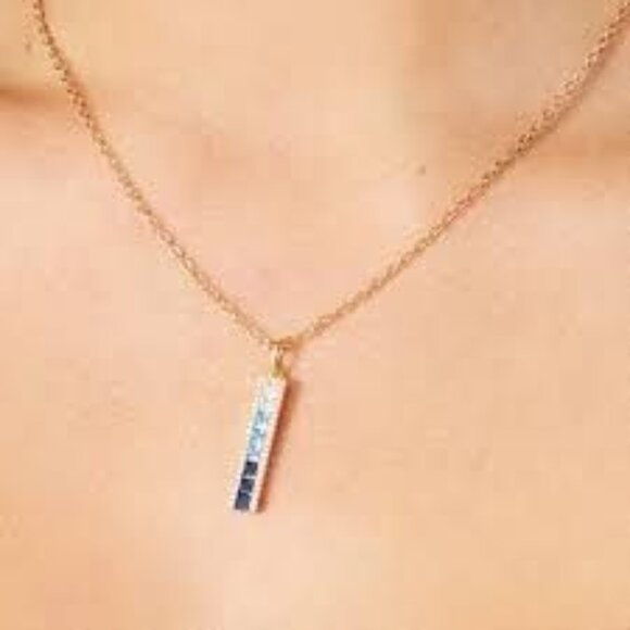 Vince Camuto Gold Blue Ombre Cubic Zirconia Pendant Necklace Adjstable Chain NWT - Picture 2 of 13